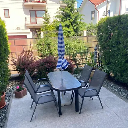 Emma And Armin & Garden Πανσιόν