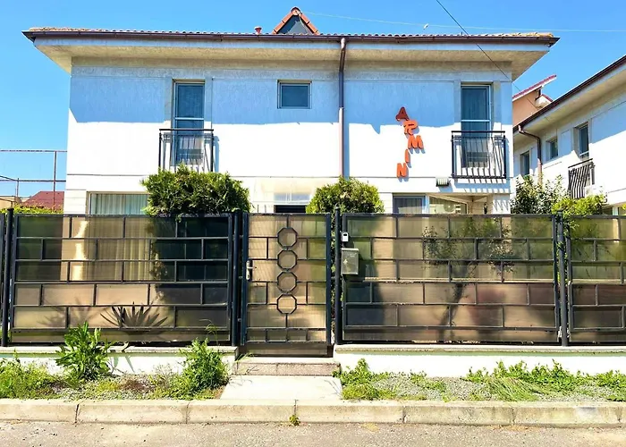 ゲストハウス Emma And Armin & Garden 3*